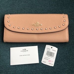 Coach Nude Pink Leather Wallet F23504
